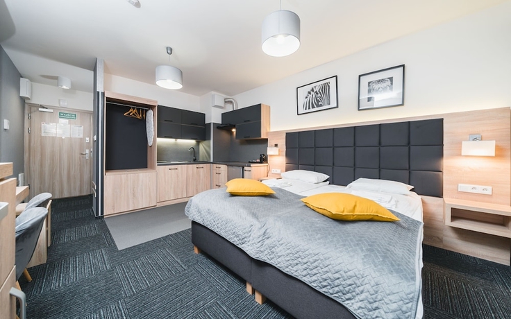 Imagen de la habitación del Hotel Aron Residence. Foto 8