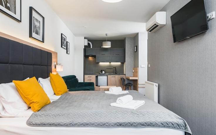Imagen de la habitación del Hotel Aron Residence. Foto 16