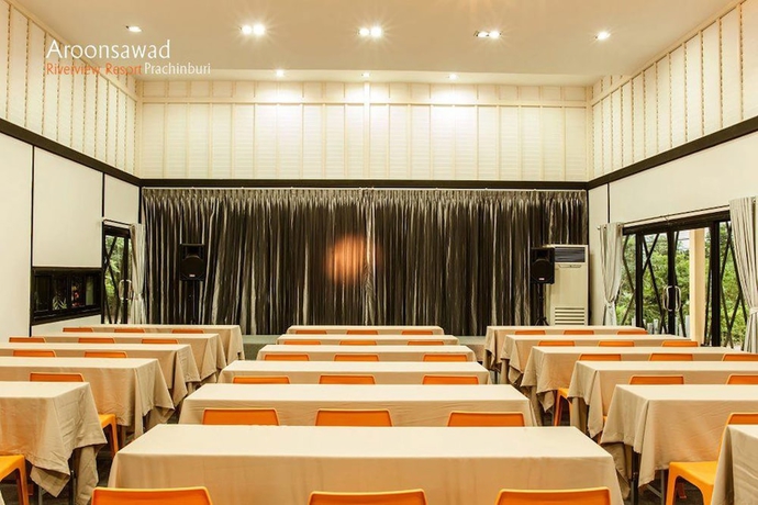Imagen de los interiores del Hotel Aroonsawad Riverview Resort. Foto 16