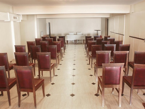 Imagen general del Hotel Arora. Foto 14