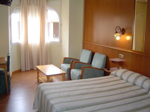 Imagen general del Hotel Aros, CASAS-IB&Aacute;&Ntilde;EZ. Foto 3