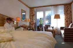 Imagen de la habitación del Hotel Arosa Alpine Club. Foto 2