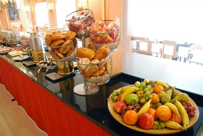 Imagen del bar/restaurante del Hotel Arosa, Gran V&iacute;a. Foto 1