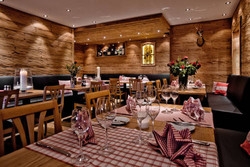 Imagen del bar/restaurante del Hotel Arosa Vetter. Foto 3
