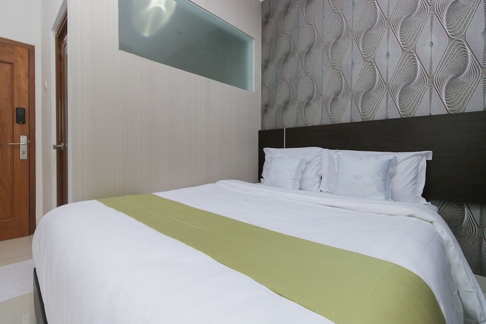 Imagen de la habitación del Hotel Arotel Bsd. Foto 4