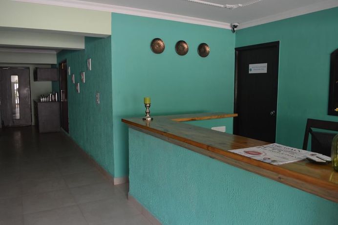 Imagen de los interiores del Hotel Arotel Rooms And Suites. Foto 9