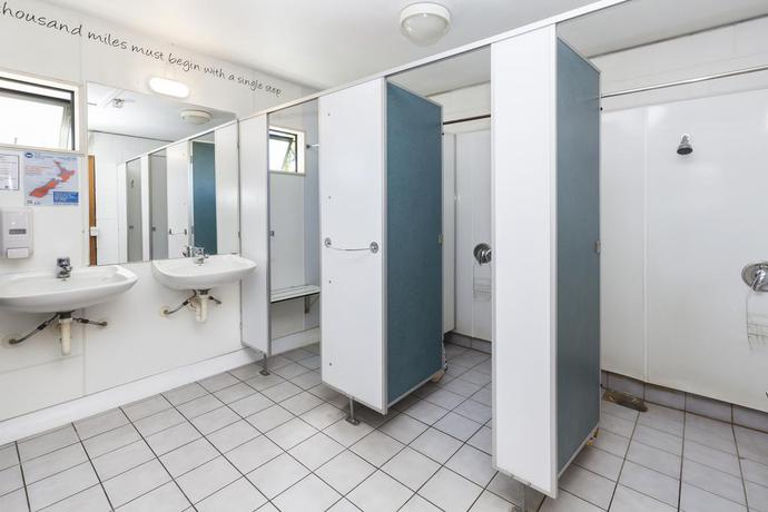 Imagen de los interiores del Hotel Around The World Backpackers. Foto 14