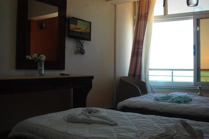 Imagen de la habitación del Hotel Arous El Bahr. Foto 8