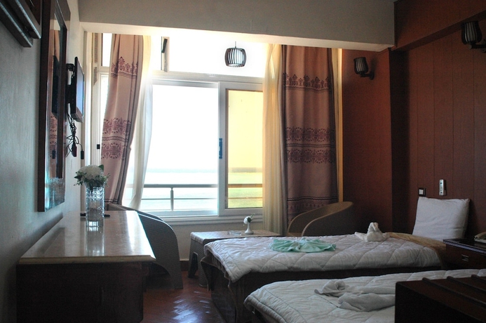 Imagen de la habitación del Hotel Arous El Bahr. Foto 16