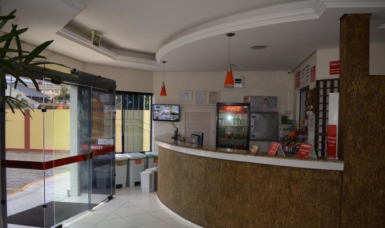 Imagen de los interiores del Hotel Arpini. Foto 18
