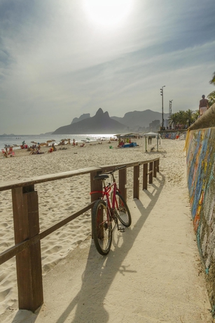 Imagen de los exteriores del Hotel Arpoador. Foto 12