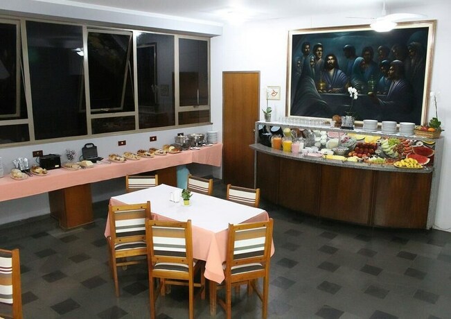 Imagen del bar/restaurante del Hotel Arq Inn. Foto 23