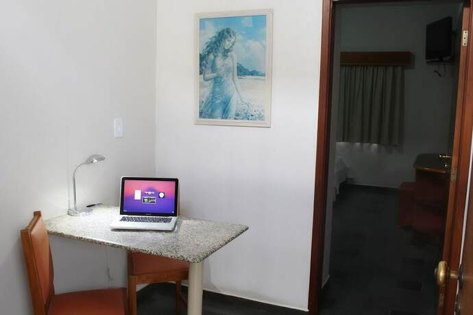 Imagen de la habitación del Hotel Arq Inn. Foto 32
