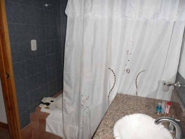 Imagen de la habitación del Hotel Arquimedes. Foto 13