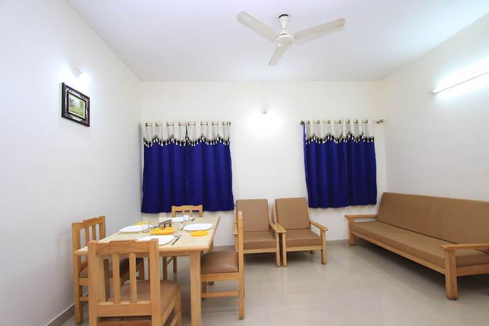 Imagen de la habitación del Hotel Arra Suites. Foto 15