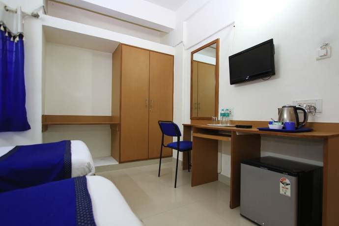 Imagen de la habitación del Hotel Arra Suites. Foto 18