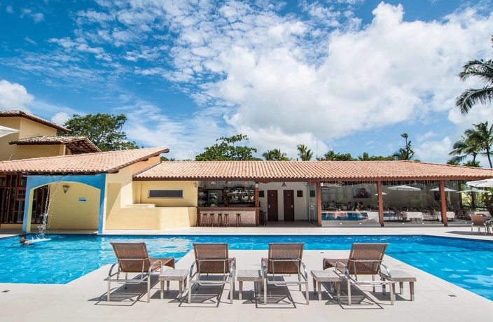 Imagen de la piscina del Hotel Arraial Bangalô Praia. Foto 15