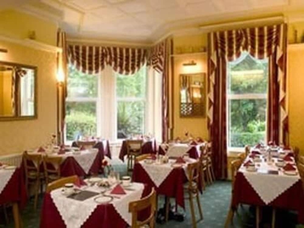 Imagen del bar/restaurante del Hotel Arrandale House. Foto 7