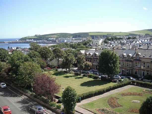 Imagen de los exteriores del Hotel Arrandale House. Foto 12