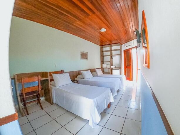 Imagen de la habitación del Hotel Arrast&atilde;o. Foto 27