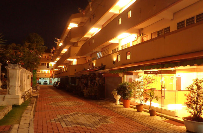 Imagen de los interiores del Hotel Ar-raudhah Suite And. Foto 15
