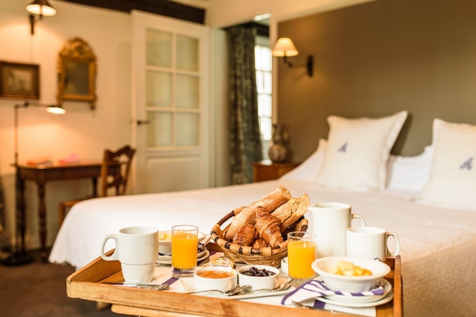 Imagen de la habitación del Hotel Arraya. Foto 6