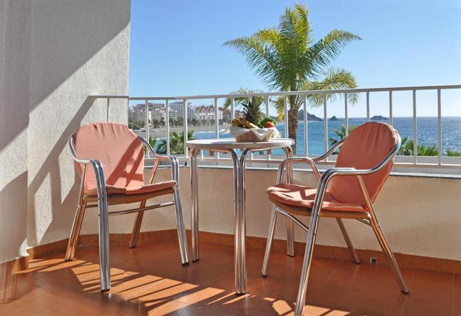 Imagen de la habitación del Hotel Arrayanes Playa. Foto 9