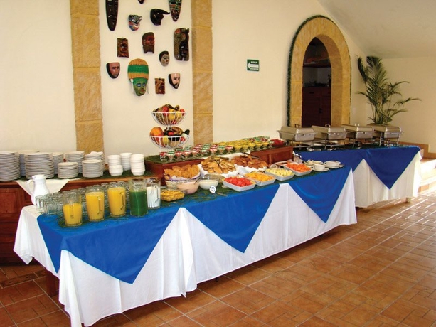 Imagen general del Hotel Arrecife De Coral. Foto 6