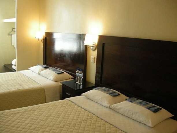 Imagen de la habitación del Hotel Arribo. Foto 20