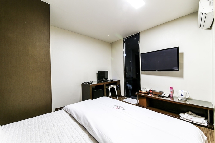 Imagen de la habitación del Hotel Arrietty Motel. Foto 11