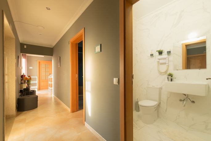 Imagen de la habitación del Hotel Arrifana Destination Boutique. Foto 13