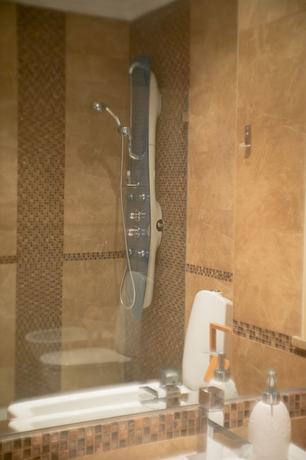 Imagen de la habitación del Hotel Arrifana Destination Boutique. Foto 16