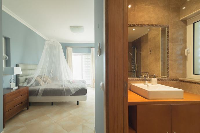 Imagen de la habitación del Hotel Arrifana Destination Boutique. Foto 18
