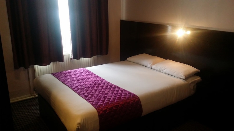 Imagen de la habitación del Hotel Arriva, Londres. Foto 2
