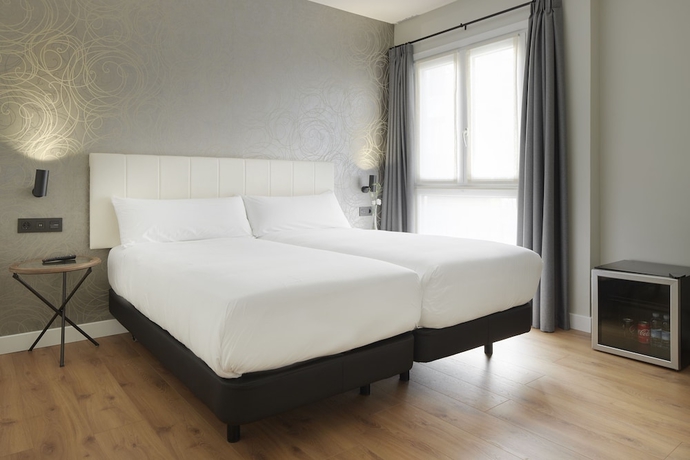 Imagen de la habitación del Hotel Arrizul Beach. Foto 7