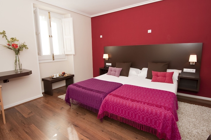 Imagen de la habitación del Hotel Arrope. Foto 13