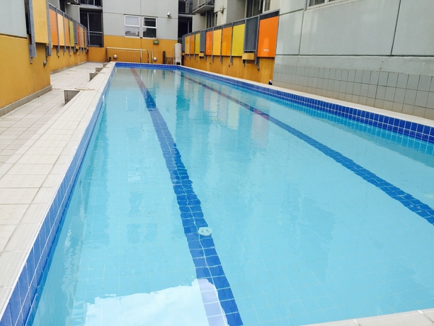 Imagen de la piscina del Hotel Arrow On Swanston. Foto 15