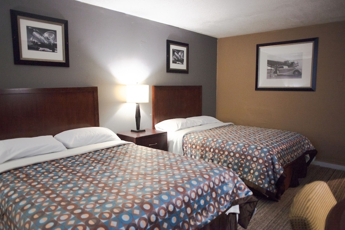 Imagen de la habitación del Hotel Arrowhead Inn, Kansas City. Foto 9