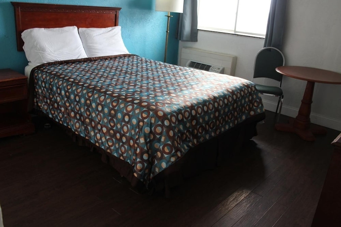 Imagen de la habitación del Hotel Arrowhead Inn, Kansas City. Foto 11