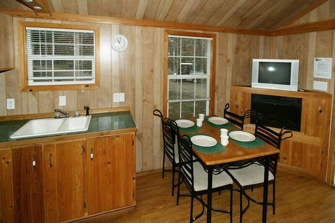 Imagen general del Hotel Arrowhead Resort Campground. Foto 9