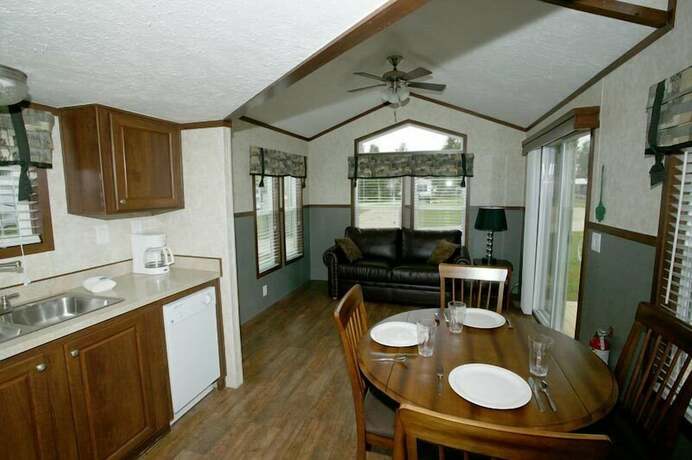 Imagen general del Hotel Arrowhead Resort Campground. Foto 13
