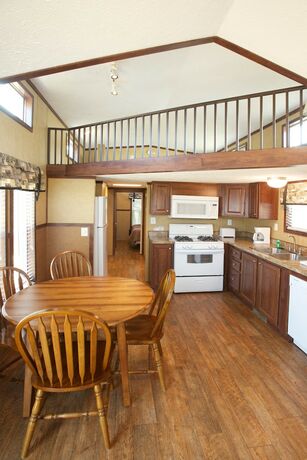 Imagen de la habitación del Hotel Arrowhead Resort Campground. Foto 17