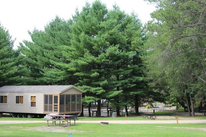 Imagen de la habitación del Hotel Arrowhead Resort Campground. Foto 20