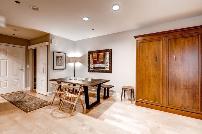 Imagen de la habitación del Hotel Arrowhead Village Beaver Creek. Foto 3