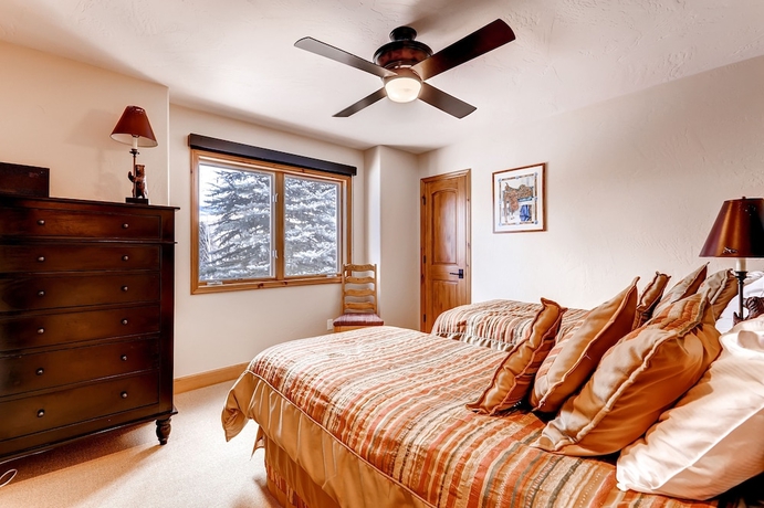 Imagen de la habitación del Hotel Arrowhead Village Beaver Creek. Foto 11