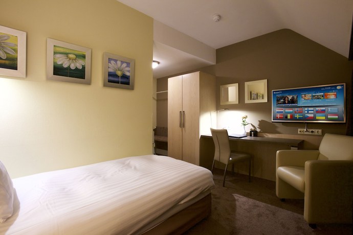 Imagen de la habitación del Hotel Arrows. Foto 11