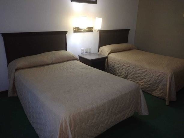 Imagen de la habitación del Hotel Arroyo Express. Foto 2