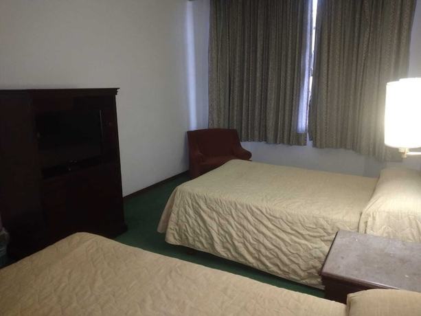Imagen de la habitación del Hotel Arroyo Express. Foto 6