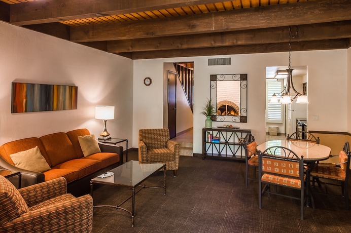 Imagen de la habitación del Hotel Arroyo Roble Resort. Foto 13
