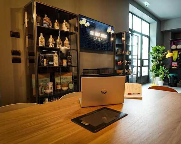 Imagen de los interiores del Hotel Arryvo. Foto 18